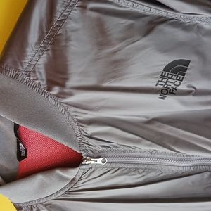 The North Face Meadford Metallic Silver Bomber Wind Wall Jacket Coat